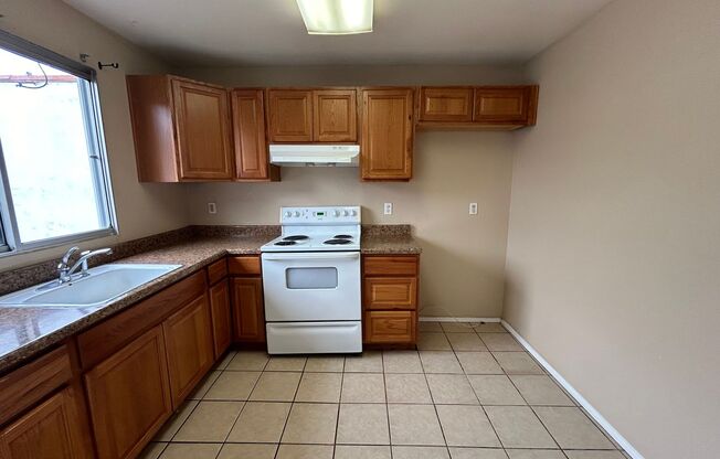 2 beds, 2 baths, $1,895