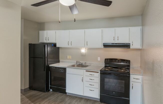 Mason Manor Apartments
