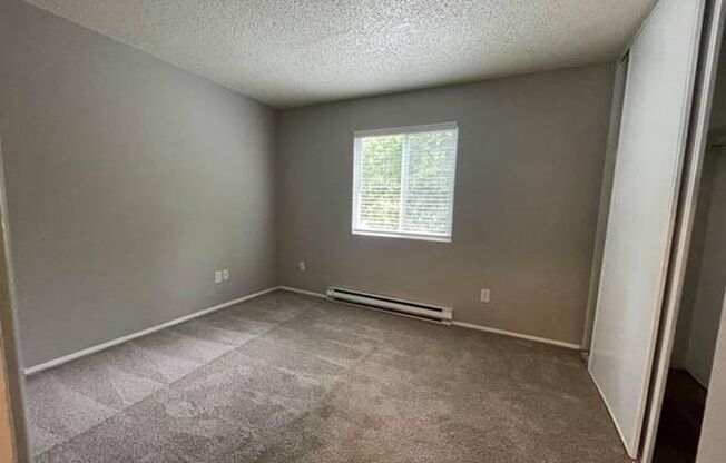 1 bed, 1 bath, 525 sqft, $1,250, Unit 85
