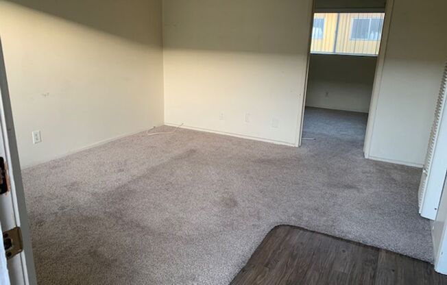 1 bed, 1 bath, 730 sqft, $1,695, Unit 209