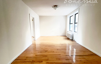 2 beds, 1 bath, $2,865, Unit 5-C