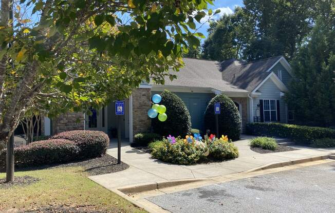 Edgewater Vista Apartments, Decatur Georgia, beautifully landscaped leasing office