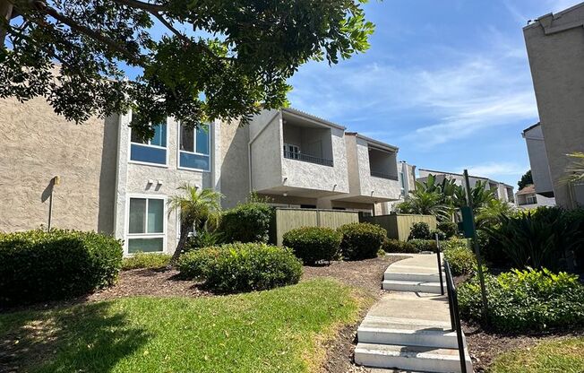 Best upstairs 3BD/2BA unit in the complex with new carpet, new vinyl floors, new paint, 2 parking spaces and pool/spa available now!