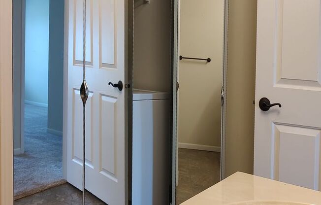 2 beds, 1 bath, $1,130, Unit A-204