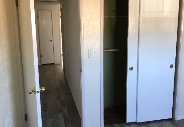 1 BOONE DR
