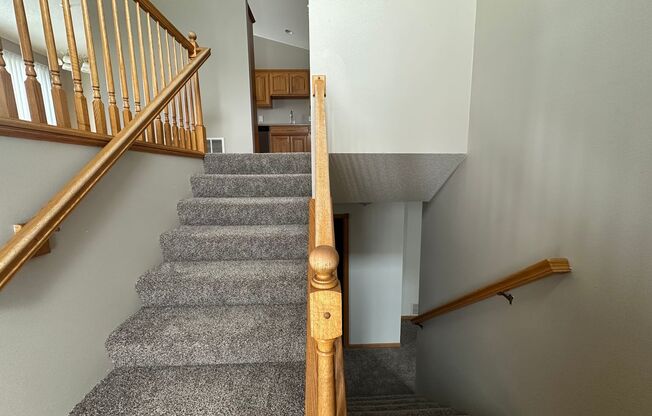 Comfortable 3-Bedroom with Garage & Fenced Yard for Rent