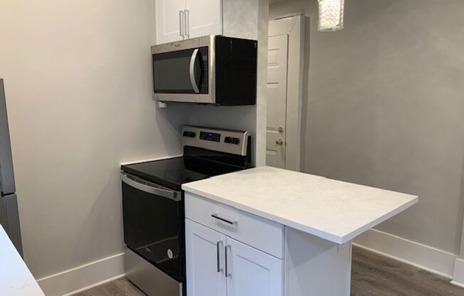 1409 15th St NW