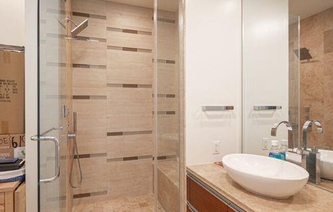 1 bed, 1 bath, $2,750, Unit #1411