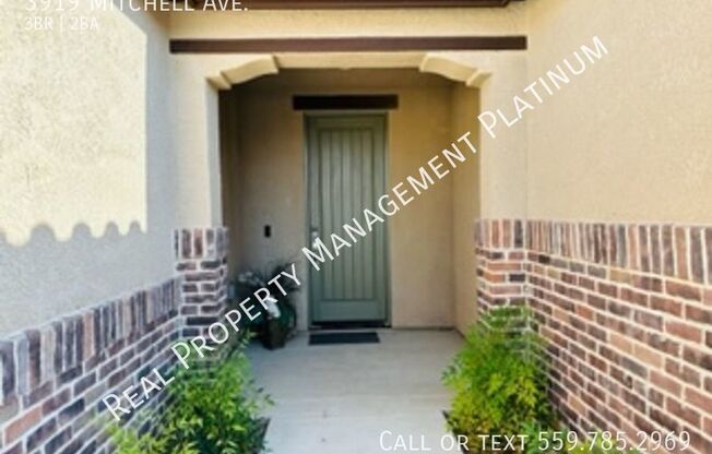 3 beds, 2 baths, 2,010 sqft, $2,495