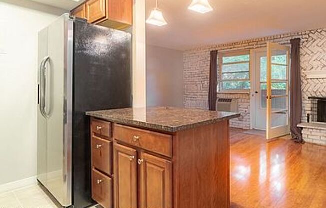 Nice Studio in Governors Park Neighborhood