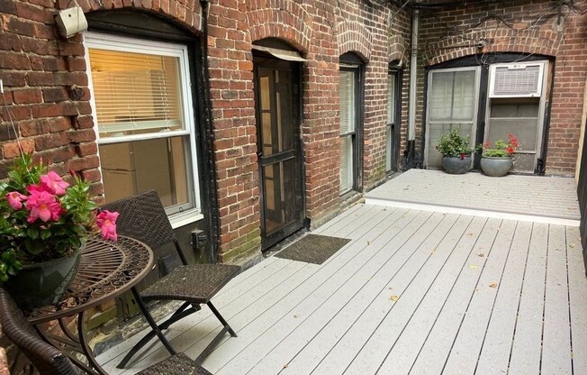103 Charles St
