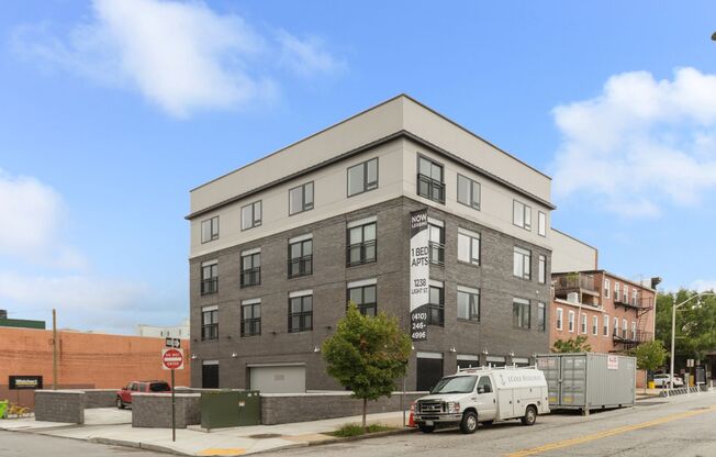 1 bed, 1 bath, 654 sqft, $1,825, Unit 407