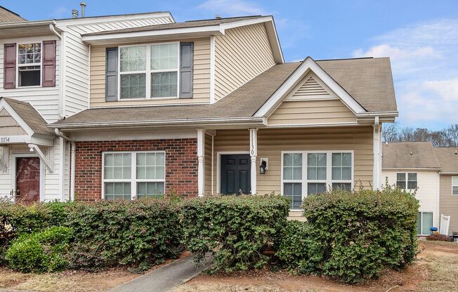 Master-on-Main End-Unit Townhome in Back Creek Villages!