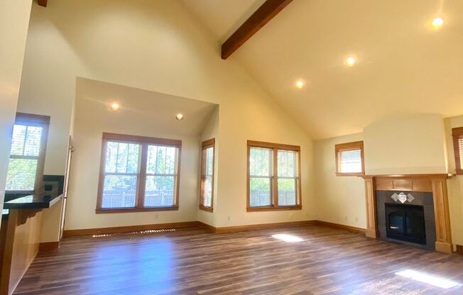 Picturesque 3 Bed/2 Bath Craftsman in Northwest Bend! 2564 NW Shields