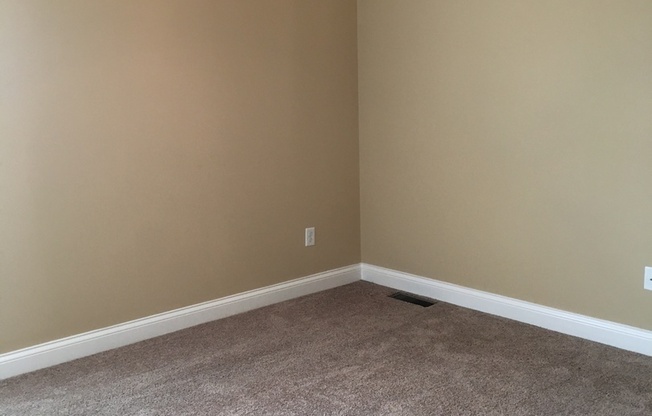2 beds, 2.5 baths, 1,115 sqft, $1,055, Unit 031