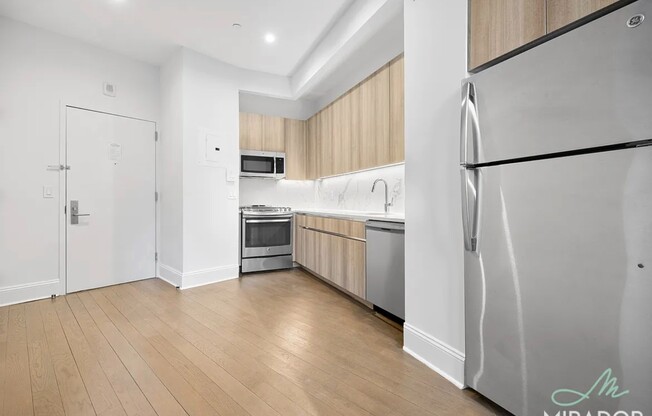 1 bed, 1 bath, $4,300, Unit 8A