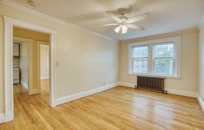 17 GREENLEAF ST