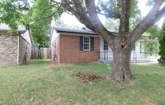 3 beds, 1 bath, $950