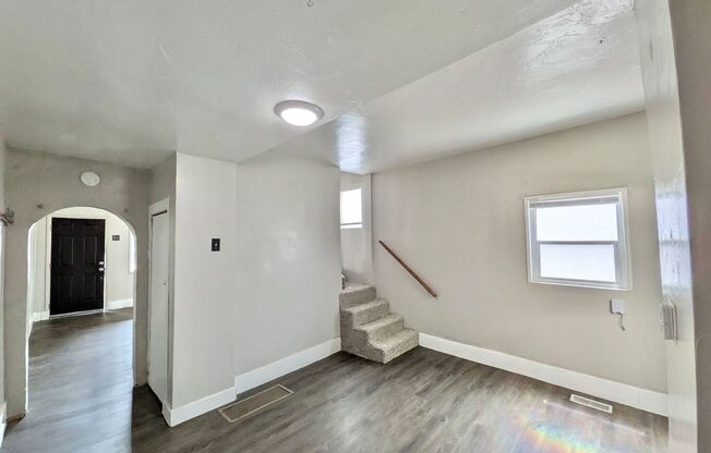 Charming 2-Story Home Near Riverwalk & I-25