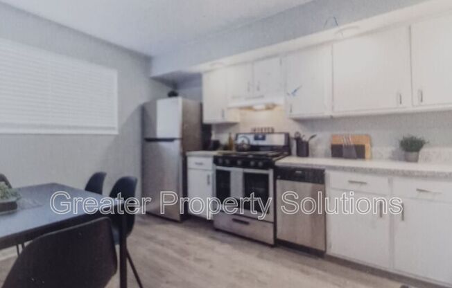 5006 NW KALIVAS CIR