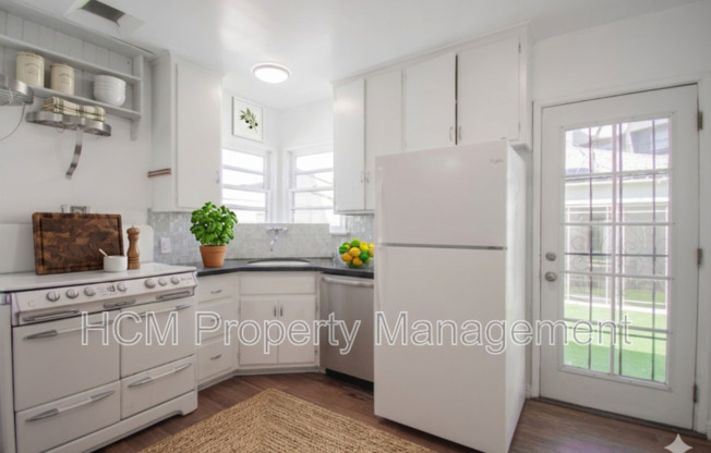 1781 1/2 WASHINGTON WAY