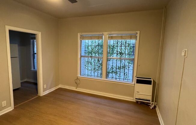 Studio, 1 bath, 440 sqft, $1,233, Unit 102a
