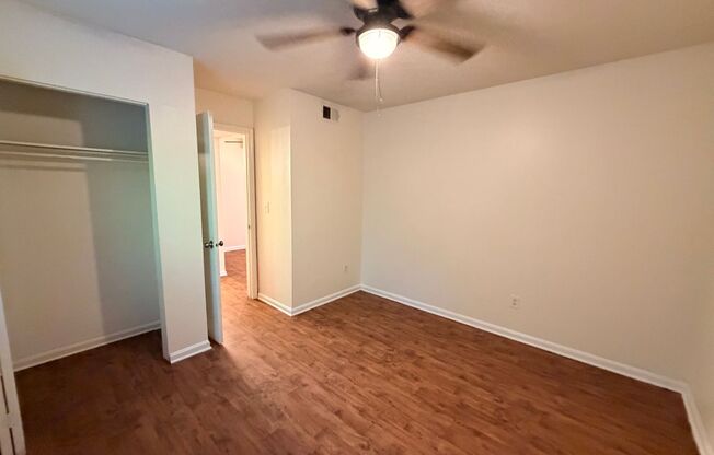 1 bed, 1 bath, 674 sqft, $875, Unit 2005-15