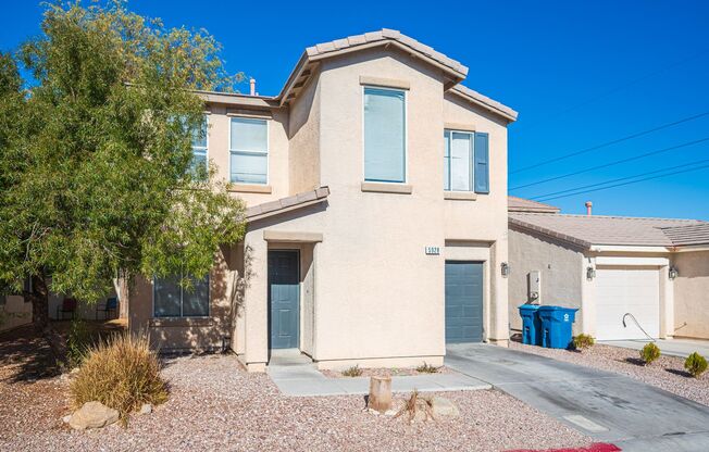 3 bedroom home with granite tops and tile floors $1594.00/month