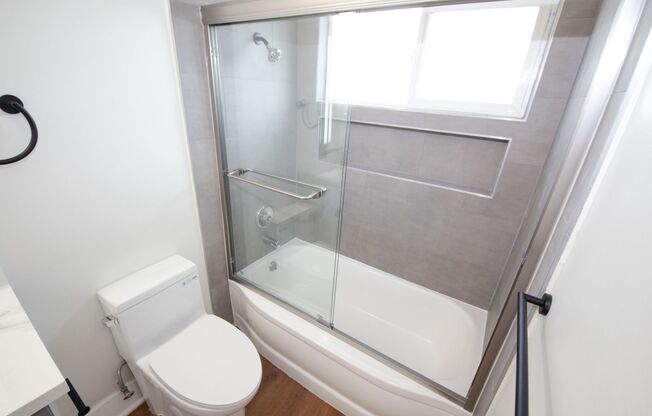 Studio, 1 bath, $2,150, Unit 19