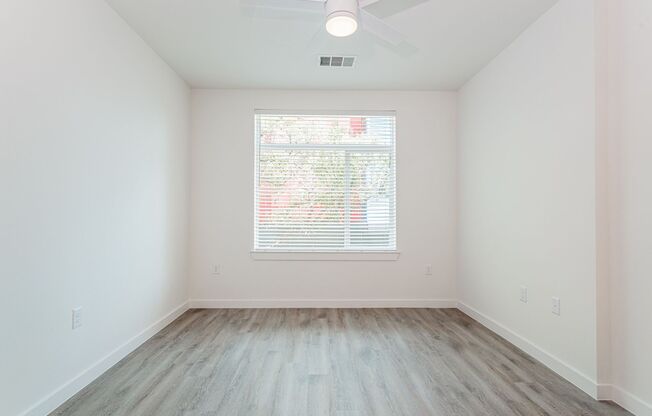 1 bed, 1 bath, 775 sqft, $1,395, Unit 3212