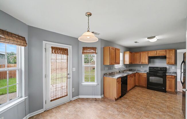 Spacious 4BR Home with Fenced Yard in University City!