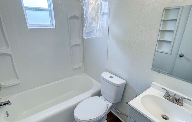 Studio, 1 bath, 275 sqft, $595, Unit 416-11