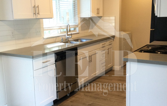 Bremerton spacious duplex.