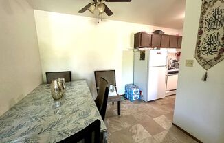 2 beds, 2 baths, $1,195, Unit 205