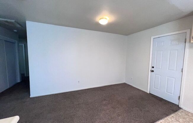 3 Bedroom 2 Bath home close to schools, shopping and transportation.