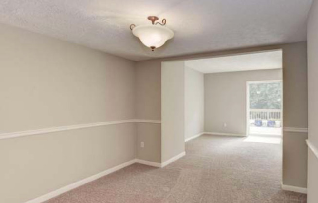 8548 PINE RUN CT