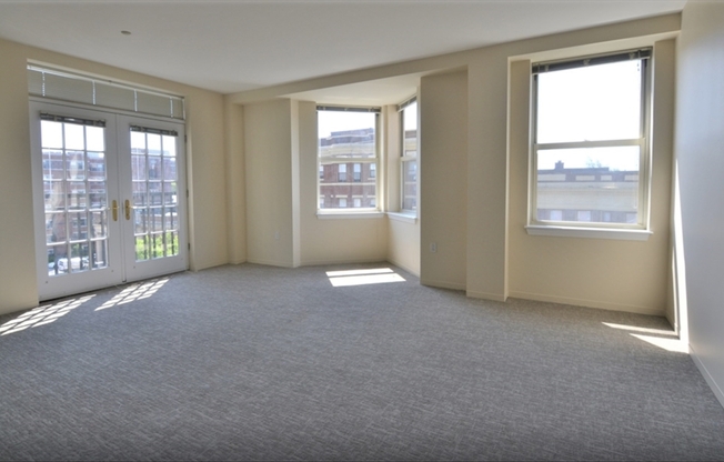 2 beds, 2 baths, 1,209 sqft, $4,885, Unit 620