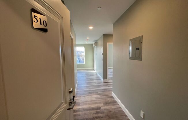 2 beds, 1 bath, 573 sqft, $2,650, Unit 510