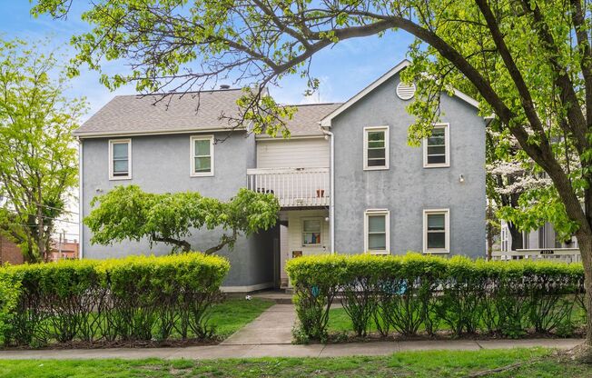 1231 Indianola Avenue