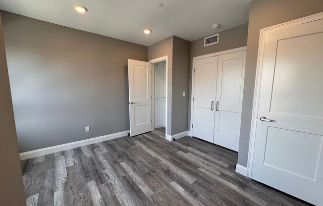 1 bed, 1 bath, 455 sqft, $2,200, Unit 205