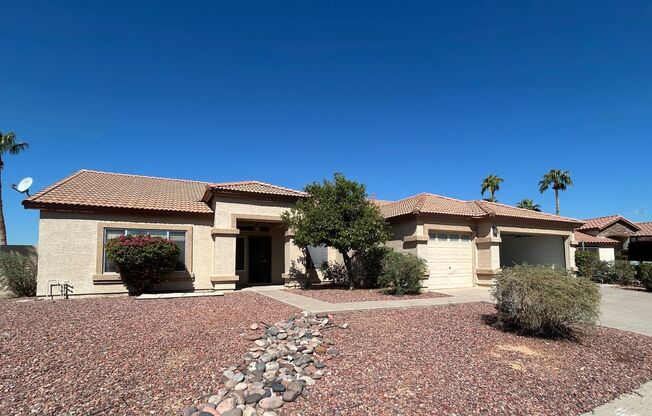 6858 S 19th St, Phoenix