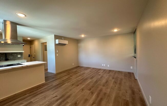 Studio, 1 bath, 425 sqft, $1,650, Unit 201