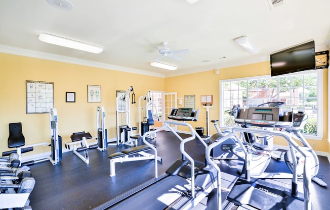 Ample gym, fitness center at Turnberry Isle Apartments in Far North Dallas, TX, For Rent. Now leasing 1, 2 and 3 bedroom apartments.