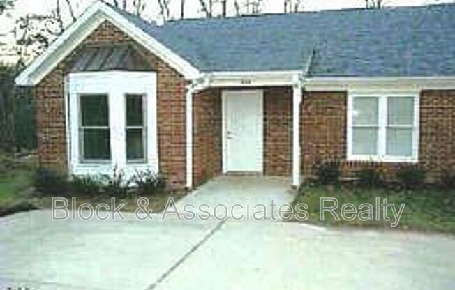 404 CREEKWAY DR