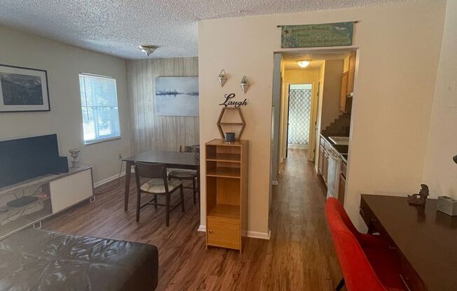 1 bed, 1 bath, $1,450, Unit 101