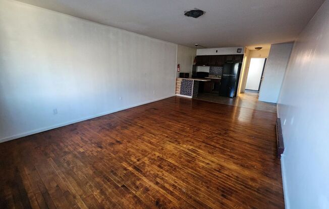 Studio, 1 bath, 1 sqft, $725, Unit Apt 8