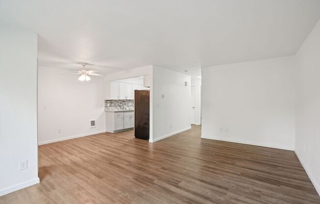 1 bed, 1 bath, 710 sqft, $1,650, Unit 59