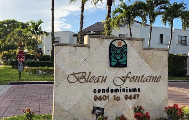 9417 FONTAINEBLEAU BLVD