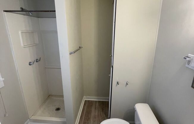 1 bed, 1 bath, $600