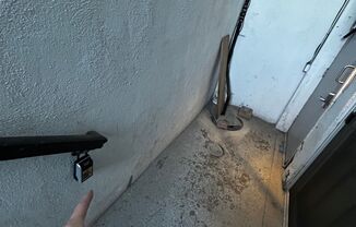 SloHi 1516 Perry Street